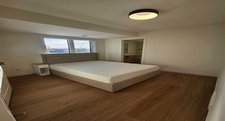 1512 21 Avenue, Calgary, Alberta T2M 1L8, 3 Bedrooms Bedrooms, ,4 BathroomsBathrooms,Rental,21,A2297028
