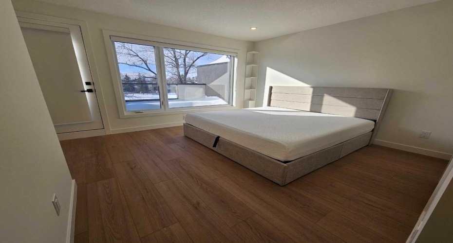 1512 21 Avenue, Calgary, Alberta T2M 1L8, 3 Bedrooms Bedrooms, ,4 BathroomsBathrooms,Rental,21,A2297028
