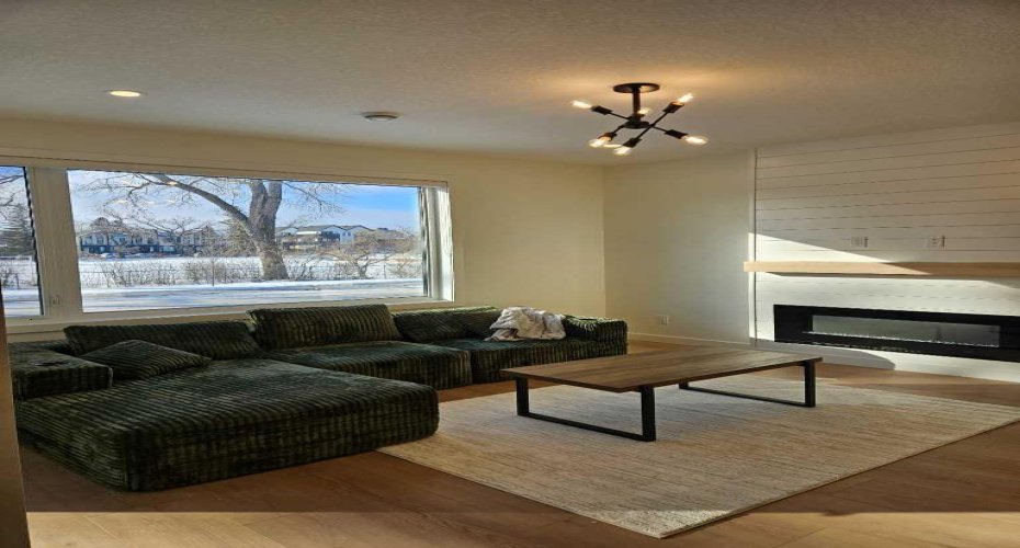 1512 21 Avenue, Calgary, Alberta T2M 1L8, 3 Bedrooms Bedrooms, ,4 BathroomsBathrooms,Rental,21,A2297028