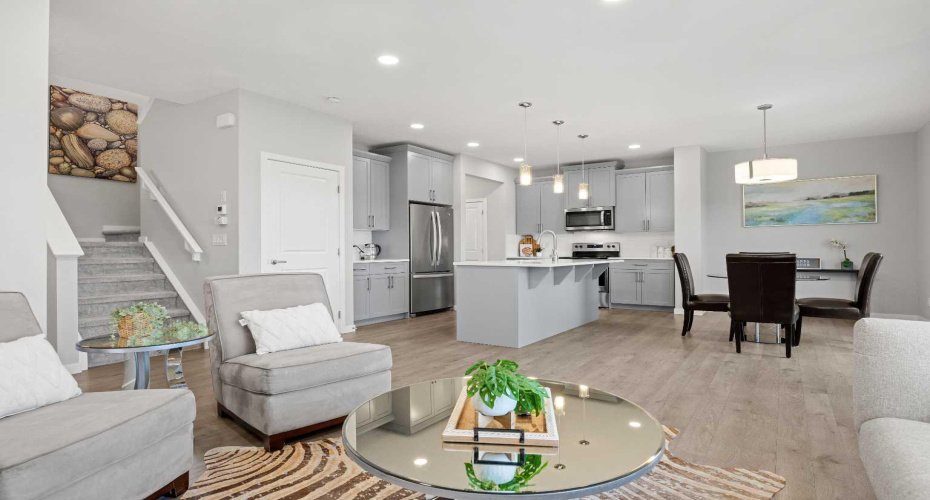 79 Mist Mountain Rise, Okotoks, Alberta T1S 5P8, 3 Bedrooms Bedrooms, ,4 BathroomsBathrooms,Residential,For Sale,Mist Mountain,A2297038