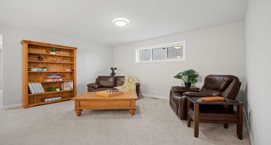 79 Mist Mountain Rise, Okotoks, Alberta T1S 5P8, 3 Bedrooms Bedrooms, ,4 BathroomsBathrooms,Residential,For Sale,Mist Mountain,A2297038