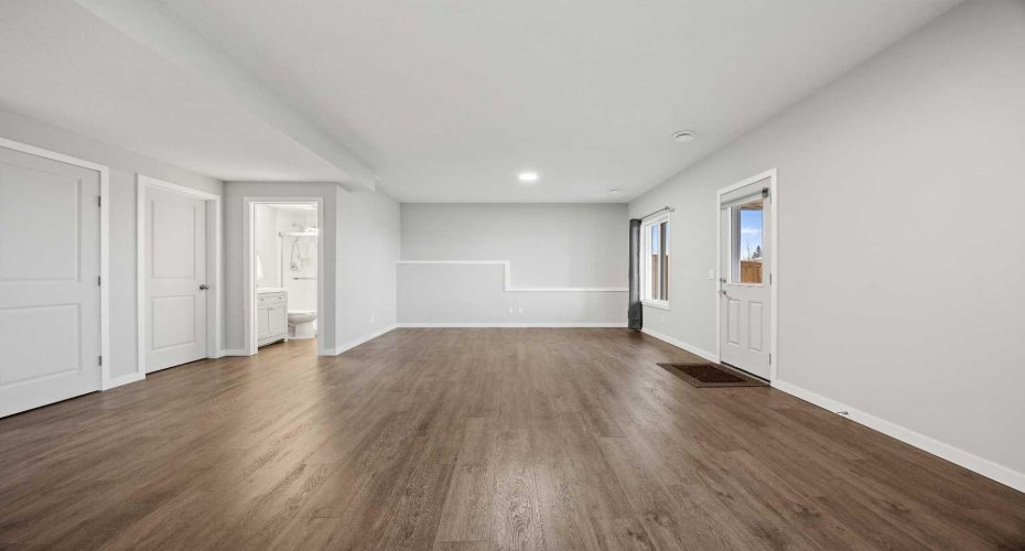 79 Mist Mountain Rise, Okotoks, Alberta T1S 5P8, 3 Bedrooms Bedrooms, ,4 BathroomsBathrooms,Residential,For Sale,Mist Mountain,A2297038