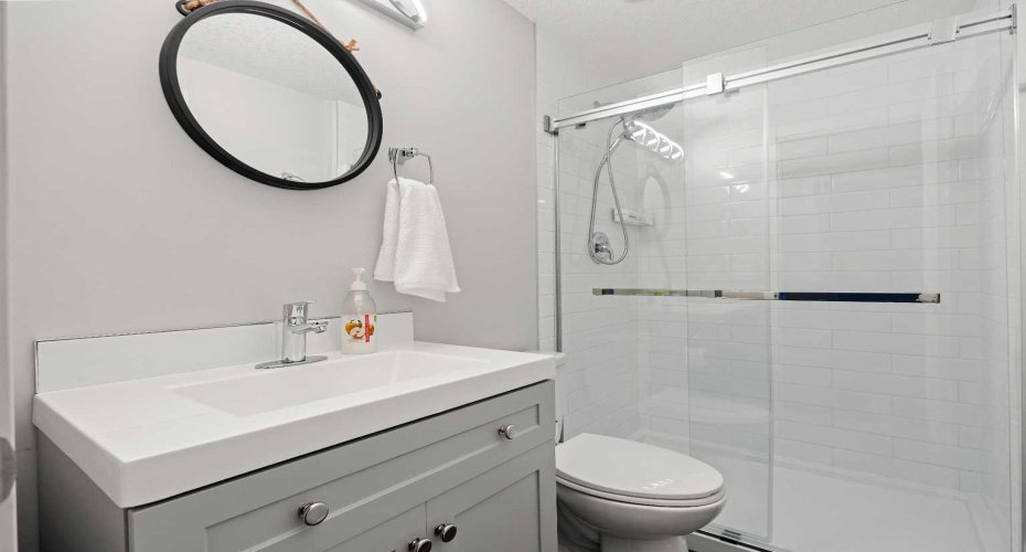 79 Mist Mountain Rise, Okotoks, Alberta T1S 5P8, 3 Bedrooms Bedrooms, ,4 BathroomsBathrooms,Residential,For Sale,Mist Mountain,A2297038