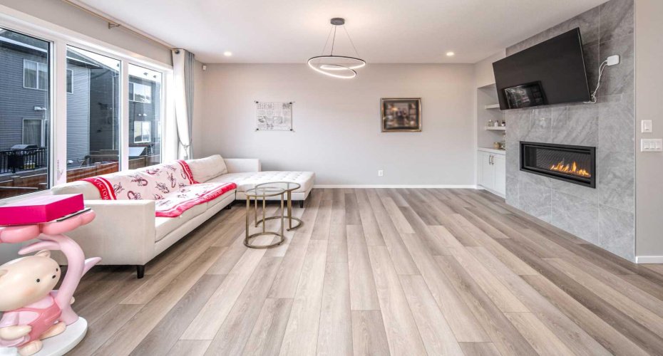 148 Carringham Road, Calgary, Alberta T3P 1V3, 6 Bedrooms Bedrooms, ,4 BathroomsBathrooms,Residential,For Sale,Carringham,A2297048