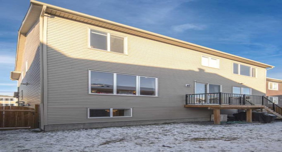 148 Carringham Road, Calgary, Alberta T3P 1V3, 6 Bedrooms Bedrooms, ,4 BathroomsBathrooms,Residential,For Sale,Carringham,A2297048