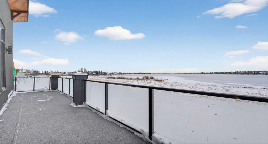 960 South Shore Terrace, Chestermere, Alberta T1X 2S2, 7 Bedrooms Bedrooms, ,7 BathroomsBathrooms,Residential,For Sale,South Shore Terrace,A2297080