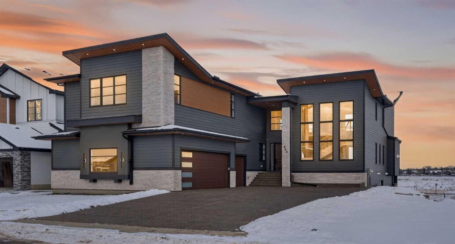 960 South Shore Terrace, Chestermere, Alberta T1X 2S2, 7 Bedrooms Bedrooms, ,7 BathroomsBathrooms,Residential,For Sale,South Shore Terrace,A2297080