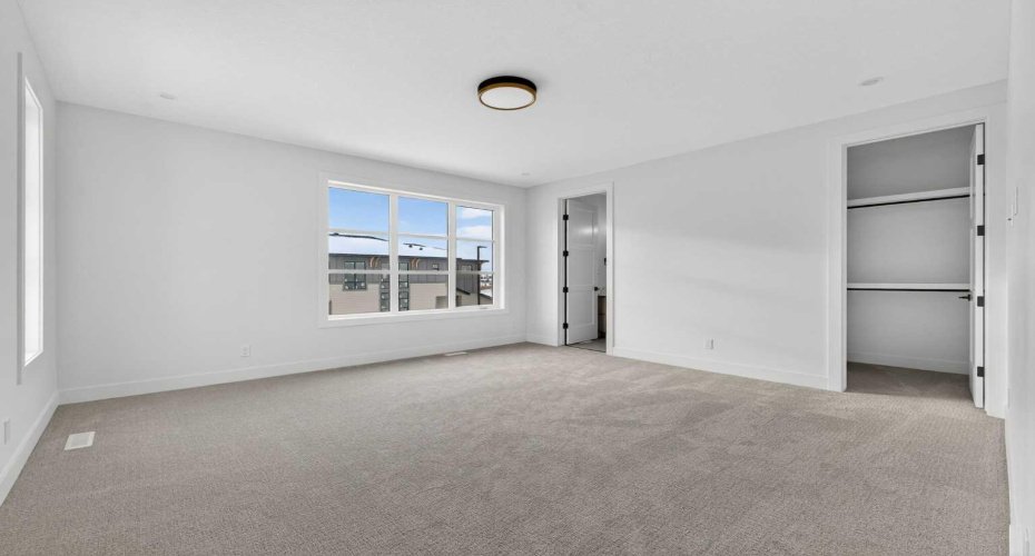 960 South Shore Terrace, Chestermere, Alberta T1X 2S2, 7 Bedrooms Bedrooms, ,7 BathroomsBathrooms,Residential,For Sale,South Shore Terrace,A2297080