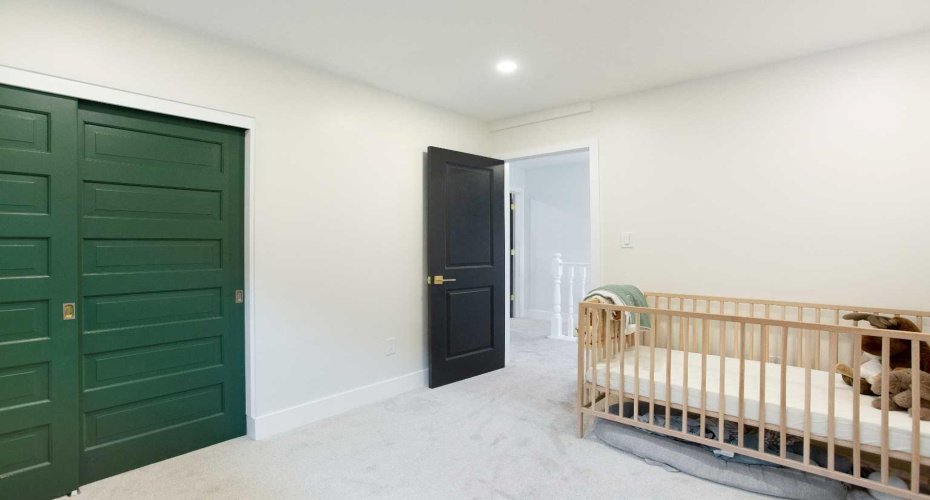 1032 18 Avenue, Calgary, Alberta T2G 1L6, 4 Bedrooms Bedrooms, ,4 BathroomsBathrooms,Residential,For Sale,18,A2296019