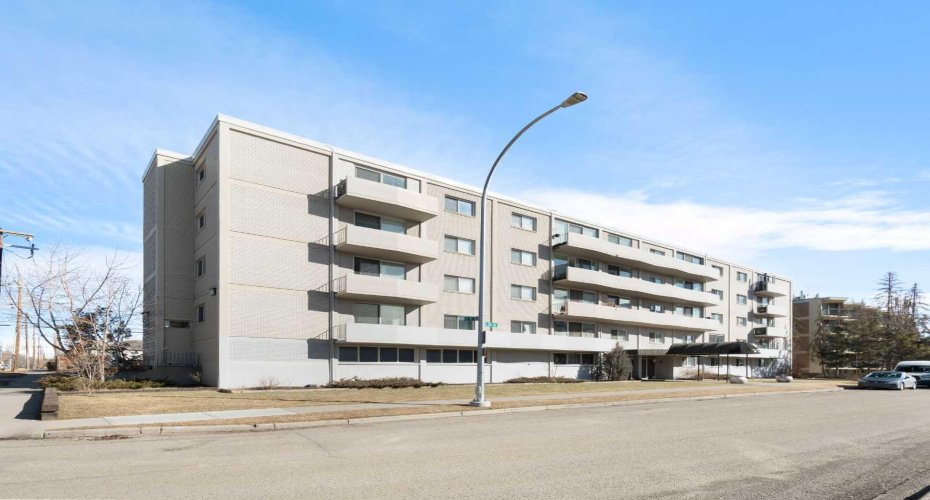 316 1 Avenue, Calgary, Alberta T2E0B2, 1 Bedroom Bedrooms, ,1 BathroomBathrooms,Residential,For Sale,1,A2296055