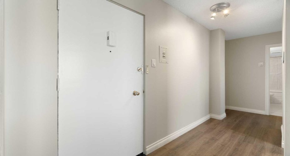 316 1 Avenue, Calgary, Alberta T2E0B2, 1 Bedroom Bedrooms, ,1 BathroomBathrooms,Residential,For Sale,1,A2296055