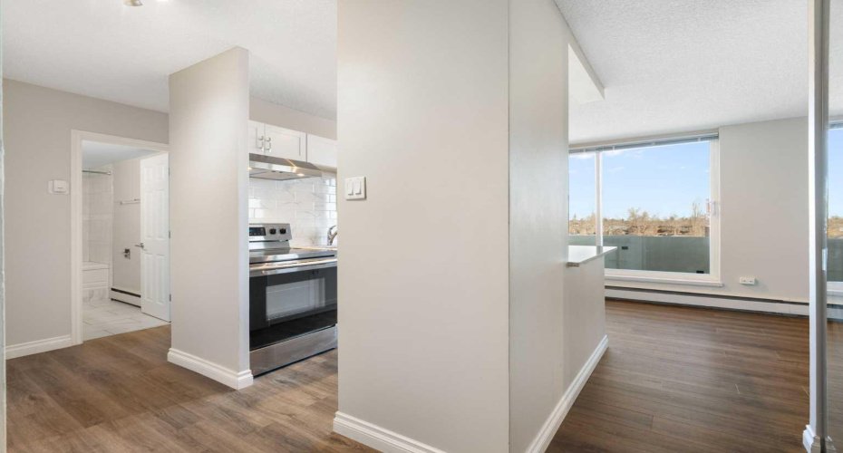 316 1 Avenue, Calgary, Alberta T2E0B2, 1 Bedroom Bedrooms, ,1 BathroomBathrooms,Residential,For Sale,1,A2296055