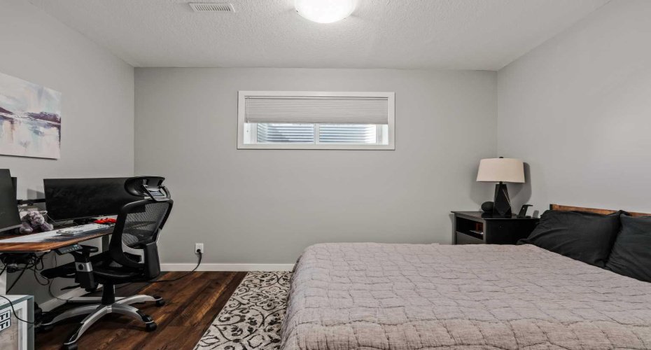 65 Sunrise Crescent, Cochrane, Alberta T4C 0Z6, 4 Bedrooms Bedrooms, ,4 BathroomsBathrooms,Residential,For Sale,Sunrise,A2296066