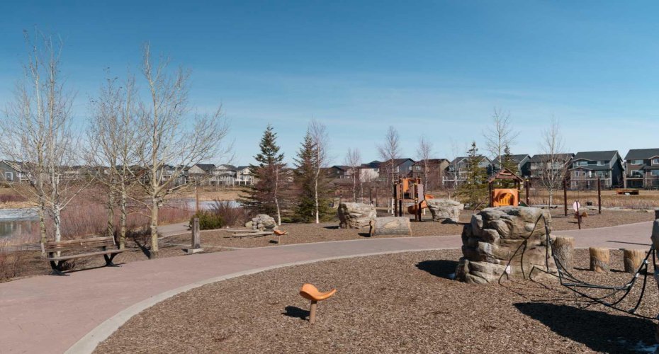 65 Sunrise Crescent, Cochrane, Alberta T4C 0Z6, 4 Bedrooms Bedrooms, ,4 BathroomsBathrooms,Residential,For Sale,Sunrise,A2296066