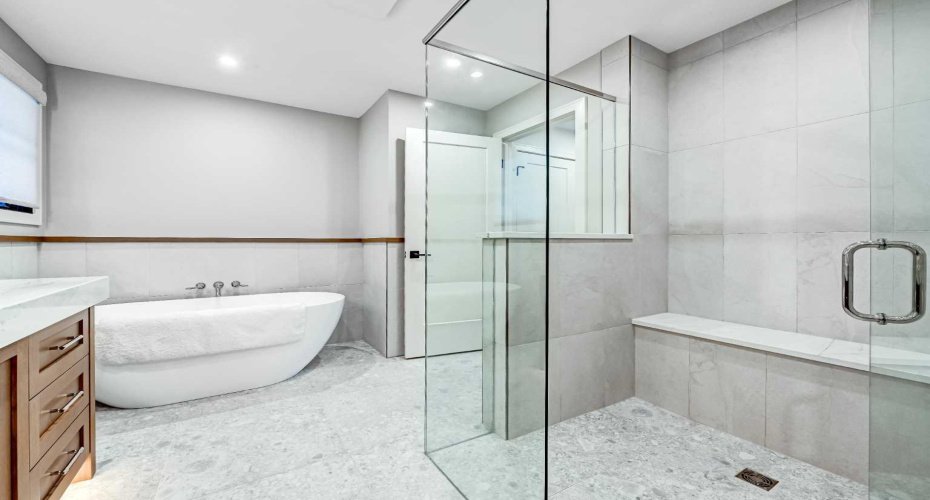 6755 Livingstone Drive, Calgary, Alberta T3E 6J2, 6 Bedrooms Bedrooms, ,4 BathroomsBathrooms,Residential,For Sale,Livingstone,A2296083