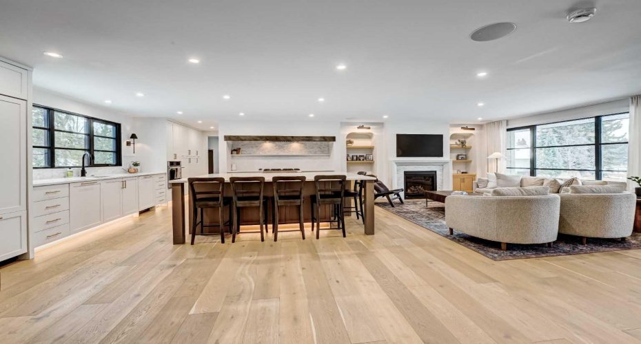 6755 Livingstone Drive, Calgary, Alberta T3E 6J2, 6 Bedrooms Bedrooms, ,4 BathroomsBathrooms,Residential,For Sale,Livingstone,A2296083