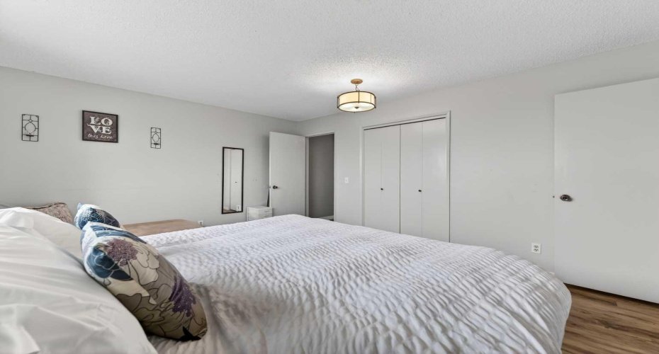 103 Macewan Drive, Calgary, Alberta T3K 2G2, 3 Bedrooms Bedrooms, ,3 BathroomsBathrooms,Residential,For Sale,Macewan,A2296101