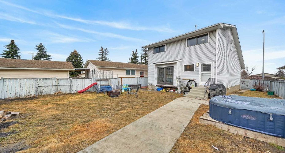 103 Macewan Drive, Calgary, Alberta T3K 2G2, 3 Bedrooms Bedrooms, ,3 BathroomsBathrooms,Residential,For Sale,Macewan,A2296101