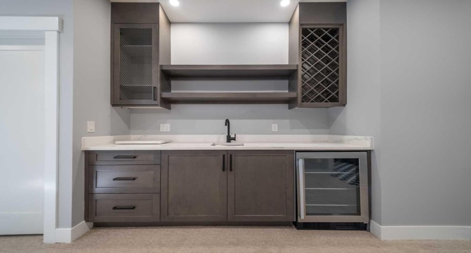 1415 27 Street, Calgary, Alberta T3C 1L4, 3 Bedrooms Bedrooms, ,4 BathroomsBathrooms,Residential,For Sale,27,A2296103