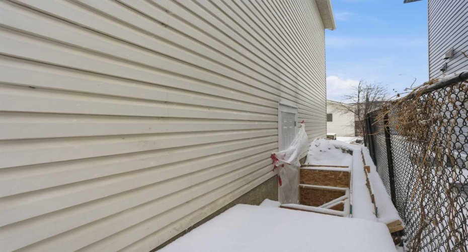 137 Taravista Crescent, Calgary, Alberta T3J 4N8, 4 Bedrooms Bedrooms, ,4 BathroomsBathrooms,Residential,For Sale,Taravista,A2296110