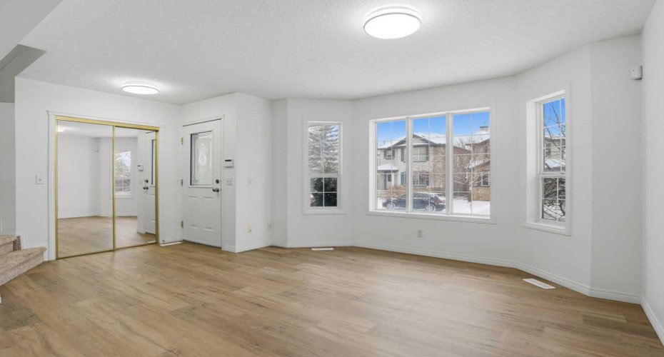 137 Taravista Crescent, Calgary, Alberta T3J 4N8, 4 Bedrooms Bedrooms, ,4 BathroomsBathrooms,Residential,For Sale,Taravista,A2296110