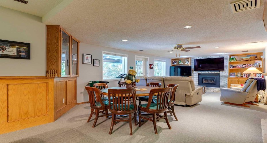 88 Woodacres Drive, Calgary, Alberta T2W 4Z8, 4 Bedrooms Bedrooms, ,5 BathroomsBathrooms,Residential,For Sale,Woodacres,A2296116