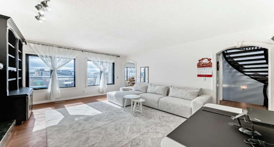 40 Christie Cairn Square, Calgary, Alberta T3H 2Z2, 5 Bedrooms Bedrooms, ,5 BathroomsBathrooms,Residential,For Sale,Christie Cairn,A2296171