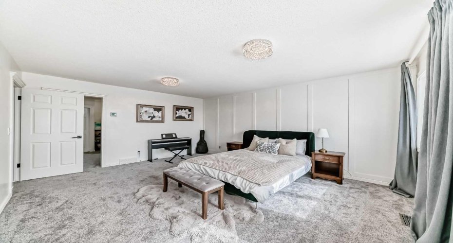 40 Christie Cairn Square, Calgary, Alberta T3H 2Z2, 5 Bedrooms Bedrooms, ,5 BathroomsBathrooms,Residential,For Sale,Christie Cairn,A2296171