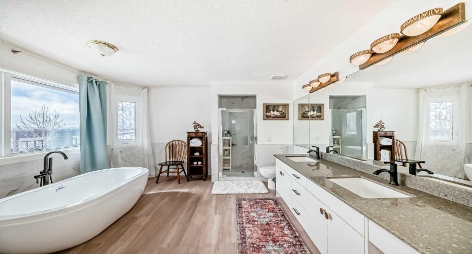 40 Christie Cairn Square, Calgary, Alberta T3H 2Z2, 5 Bedrooms Bedrooms, ,5 BathroomsBathrooms,Residential,For Sale,Christie Cairn,A2296171