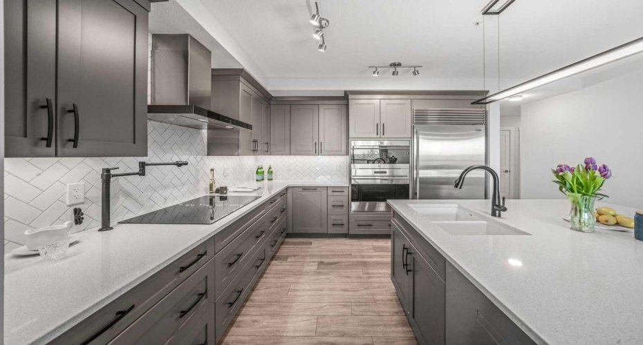 15 Cougar Ridge Landing, Calgary, Alberta T3H 6C3, 2 Bedrooms Bedrooms, ,2 BathroomsBathrooms,Residential,For Sale,Cougar Ridge,A2296193