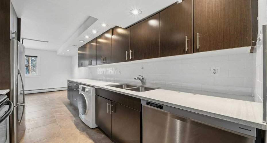 1230 Cameron Avenue, Calgary, Alberta T2T 0K9, 2 Bedrooms Bedrooms, ,1 BathroomBathrooms,Residential,For Sale,Cameron,A2296298