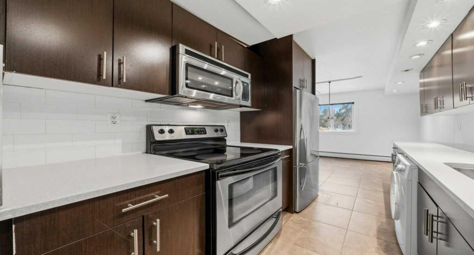 1230 Cameron Avenue, Calgary, Alberta T2T 0K9, 2 Bedrooms Bedrooms, ,1 BathroomBathrooms,Residential,For Sale,Cameron,A2296298