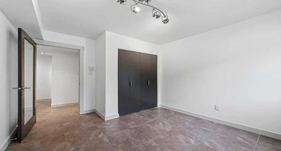 1230 Cameron Avenue, Calgary, Alberta T2T 0K9, 2 Bedrooms Bedrooms, ,1 BathroomBathrooms,Residential,For Sale,Cameron,A2296298