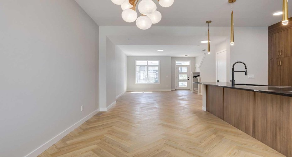 39 Andalusian Road, Cochrane, Alberta T4C 3B7, 3 Bedrooms Bedrooms, ,3 BathroomsBathrooms,Residential,For Sale,Andalusian,A2296342