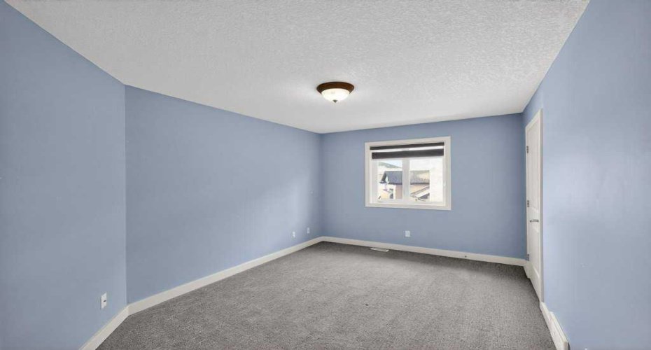 171 East Lakeview Court, Chestermere, Alberta T1X1W2, 3 Bedrooms Bedrooms, ,3 BathroomsBathrooms,Residential,For Sale,East Lakeview,A2296411