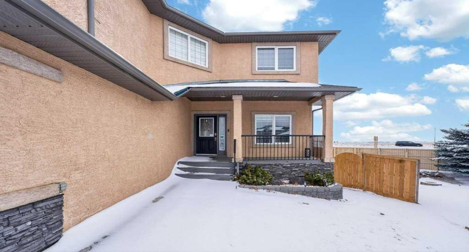 171 East Lakeview Court, Chestermere, Alberta T1X1W2, 3 Bedrooms Bedrooms, ,3 BathroomsBathrooms,Residential,For Sale,East Lakeview,A2296411
