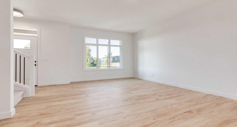 454 River Avenue, Cochrane, Alberta T4C3B8, 3 Bedrooms Bedrooms, ,3 BathroomsBathrooms,Residential,For Sale,River,A2296439