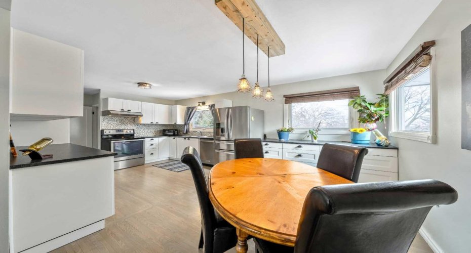 124 Lynnwood Drive, Calgary, Alberta T2C 0S8, 5 Bedrooms Bedrooms, ,2 BathroomsBathrooms,Residential,For Sale,Lynnwood,A2296485