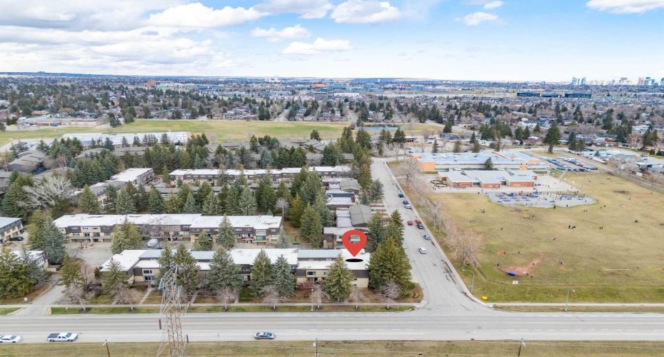 3130 66 Avenue, Calgary, Alberta T3E 5K8, 2 Bedrooms Bedrooms, ,2 BathroomsBathrooms,Residential,For Sale,66,A2296542