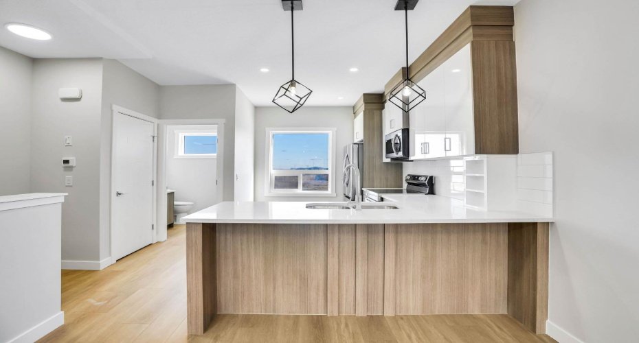 304 Red Sky Villas, Calgary, Alberta T3N 2M2, 3 Bedrooms Bedrooms, ,4 BathroomsBathrooms,Residential,For Sale,Red Sky,A2296563