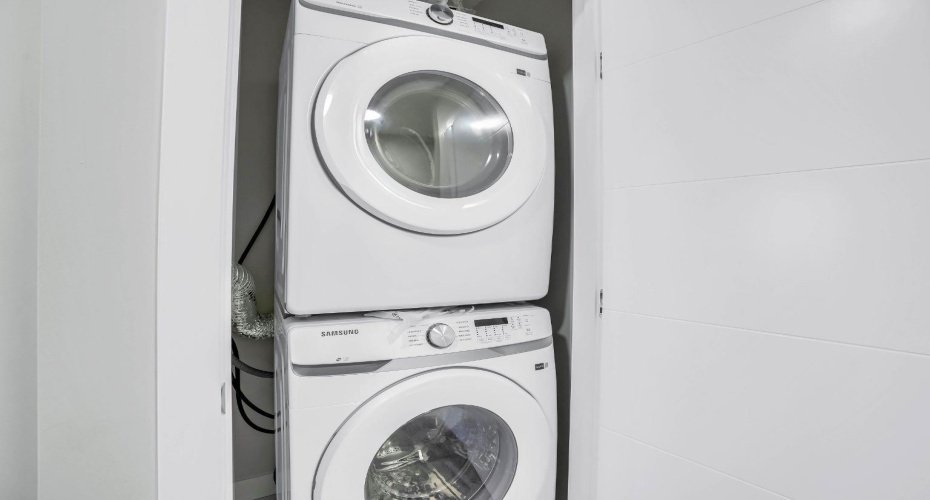 304 Red Sky Villas, Calgary, Alberta T3N 2M2, 3 Bedrooms Bedrooms, ,4 BathroomsBathrooms,Residential,For Sale,Red Sky,A2296563