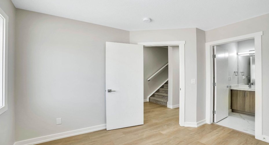 304 Red Sky Villas, Calgary, Alberta T3N 2M2, 3 Bedrooms Bedrooms, ,4 BathroomsBathrooms,Residential,For Sale,Red Sky,A2296563