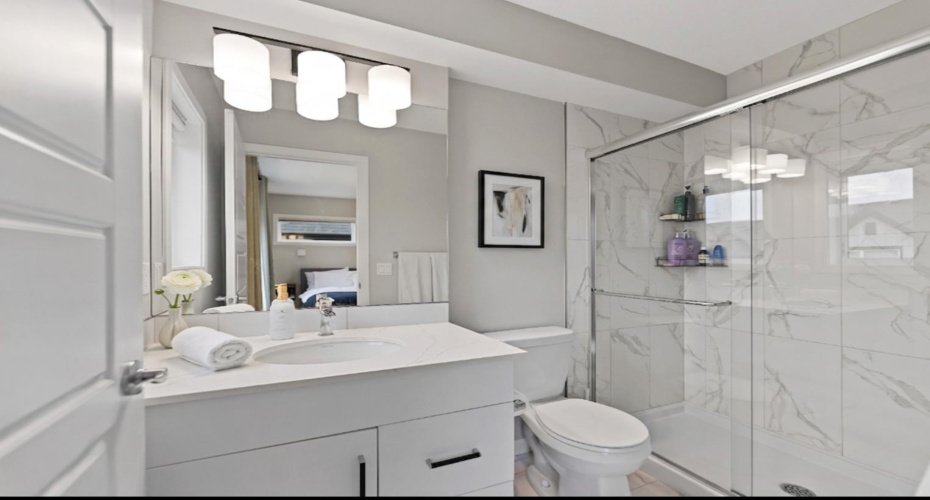 850 Belmont Drive, Calgary, Alberta T2X 4A5, 3 Bedrooms Bedrooms, ,3 BathroomsBathrooms,Residential,For Sale,Belmont,A2296621