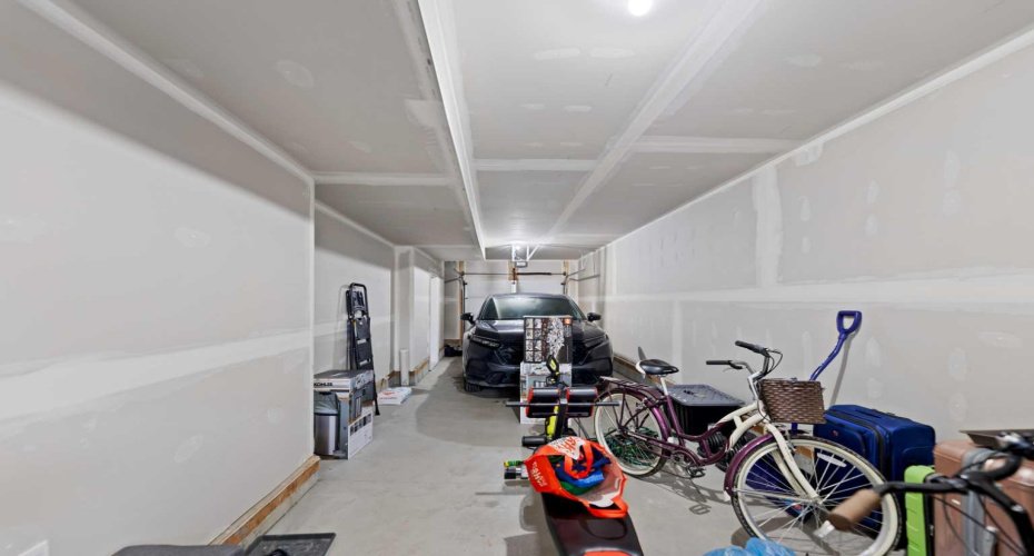 850 Belmont Drive, Calgary, Alberta T2X 4A5, 3 Bedrooms Bedrooms, ,3 BathroomsBathrooms,Residential,For Sale,Belmont,A2296621