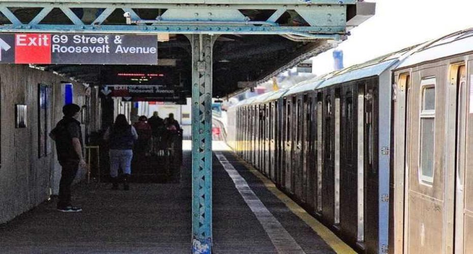 68 Ave train station 5 minute drive away