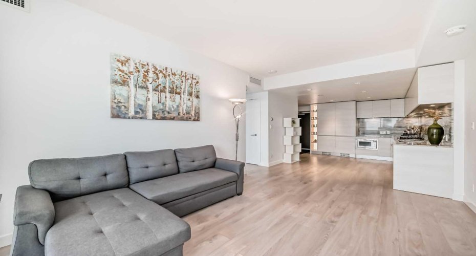 310 12 Avenue, Calgary, Alberta T2R 1B5, 2 Bedrooms Bedrooms, ,2 BathroomsBathrooms,Residential,For Sale,12,A2296707