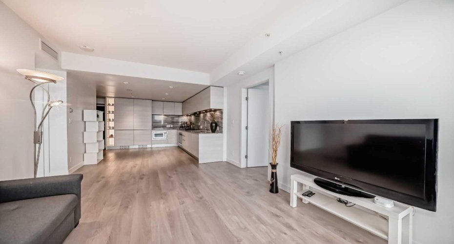 310 12 Avenue, Calgary, Alberta T2R 1B5, 2 Bedrooms Bedrooms, ,2 BathroomsBathrooms,Residential,For Sale,12,A2296707