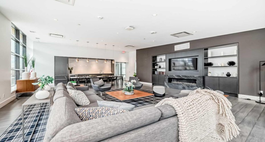 310 12 Avenue, Calgary, Alberta T2R 1B5, 2 Bedrooms Bedrooms, ,2 BathroomsBathrooms,Residential,For Sale,12,A2296707