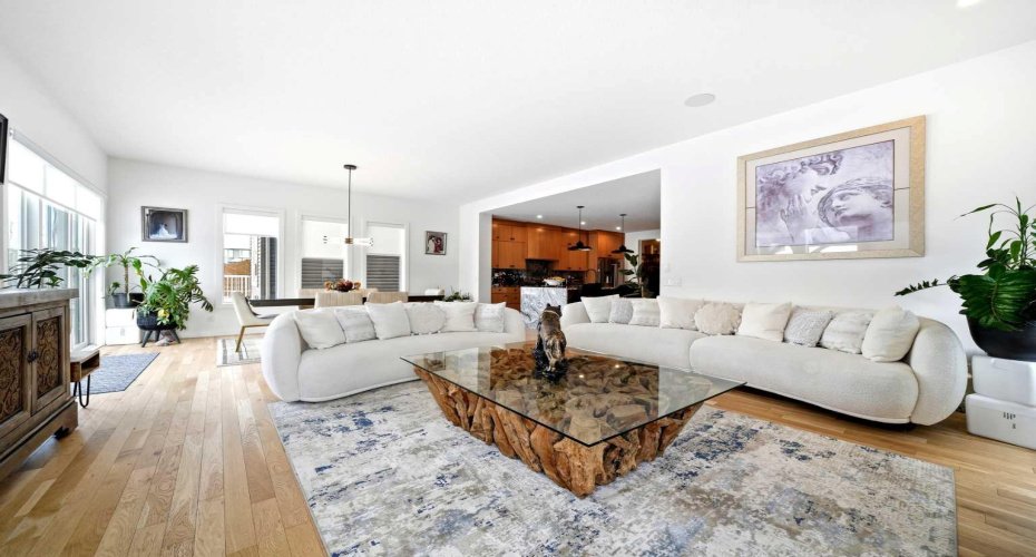 44 Ranchers Way, Okotoks, Alberta T1S4C8, 4 Bedrooms Bedrooms, ,4 BathroomsBathrooms,Residential,For Sale,Ranchers,A2297179