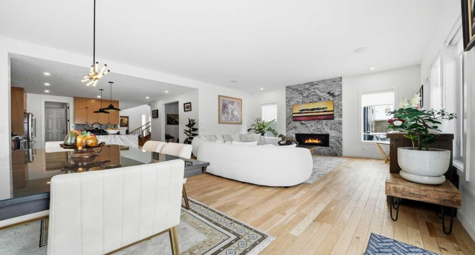 44 Ranchers Way, Okotoks, Alberta T1S4C8, 4 Bedrooms Bedrooms, ,4 BathroomsBathrooms,Residential,For Sale,Ranchers,A2297179